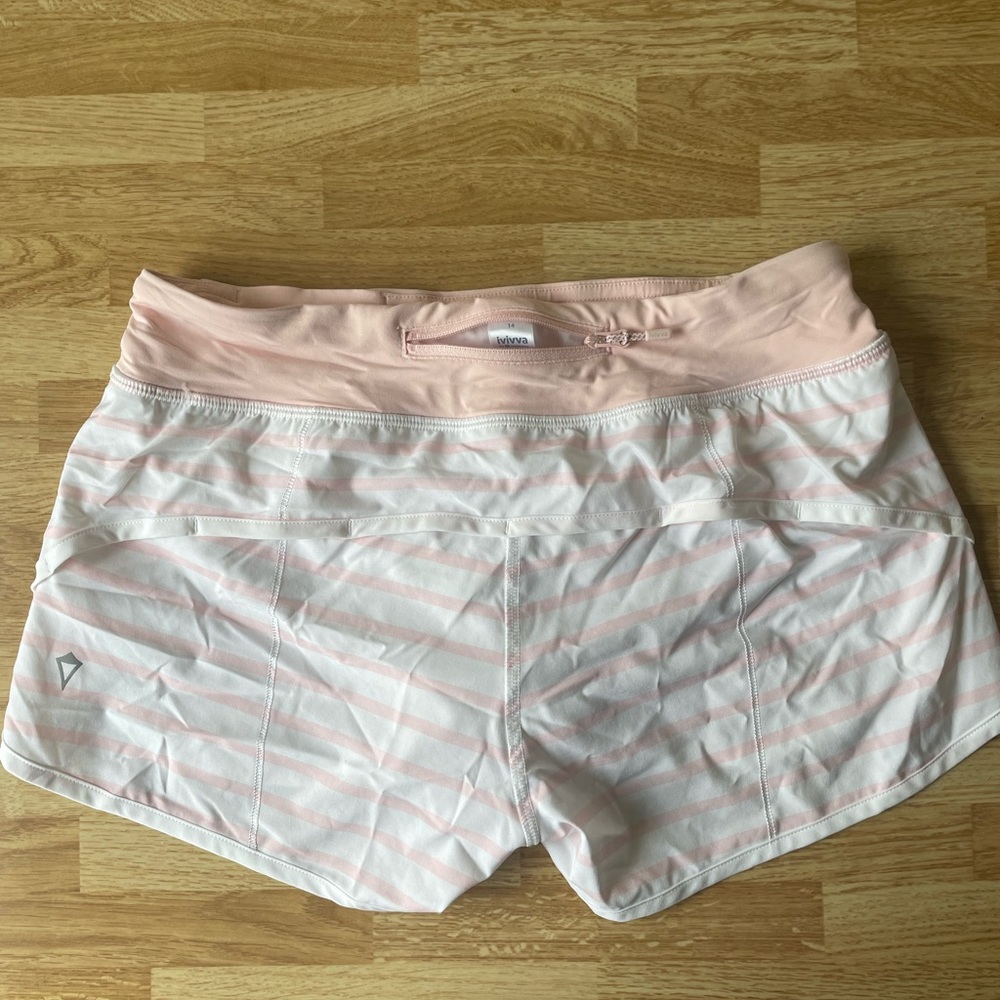 Ivivva Speedy shorts EUC size 14
